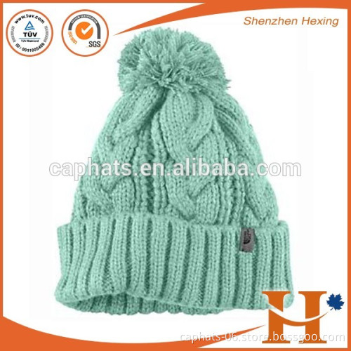 Wholesale cable knit beanie with custom pattern design